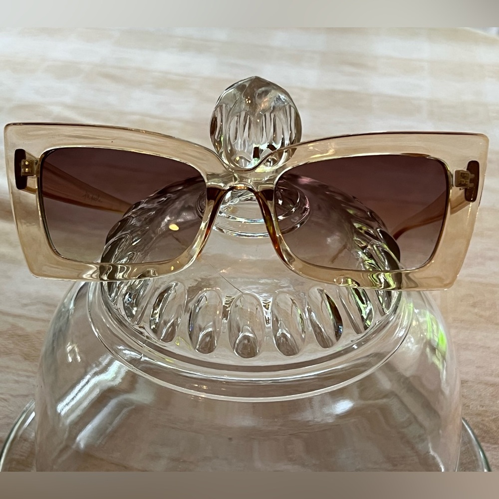 Free People Brown Clear Cat-Eye Sunglasses - Picture 2 of 5